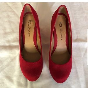 Size 7 Red Suede Closed Toe Wedge